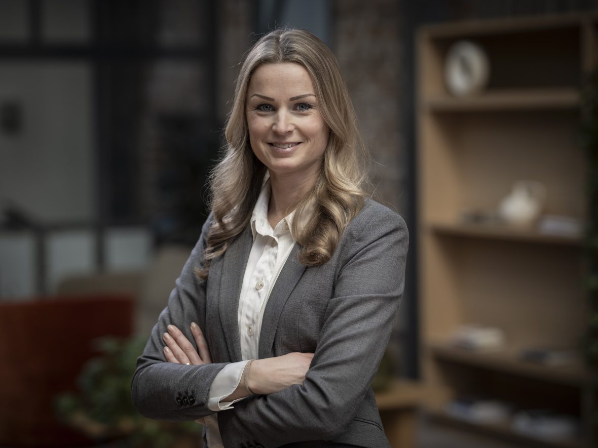 Mia Bäckman